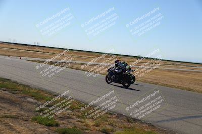 media/Aug-13-2023-CRA (Sun) [[1cfc37a6fb]]/Race 3 600 Superbike/Grid Shots/